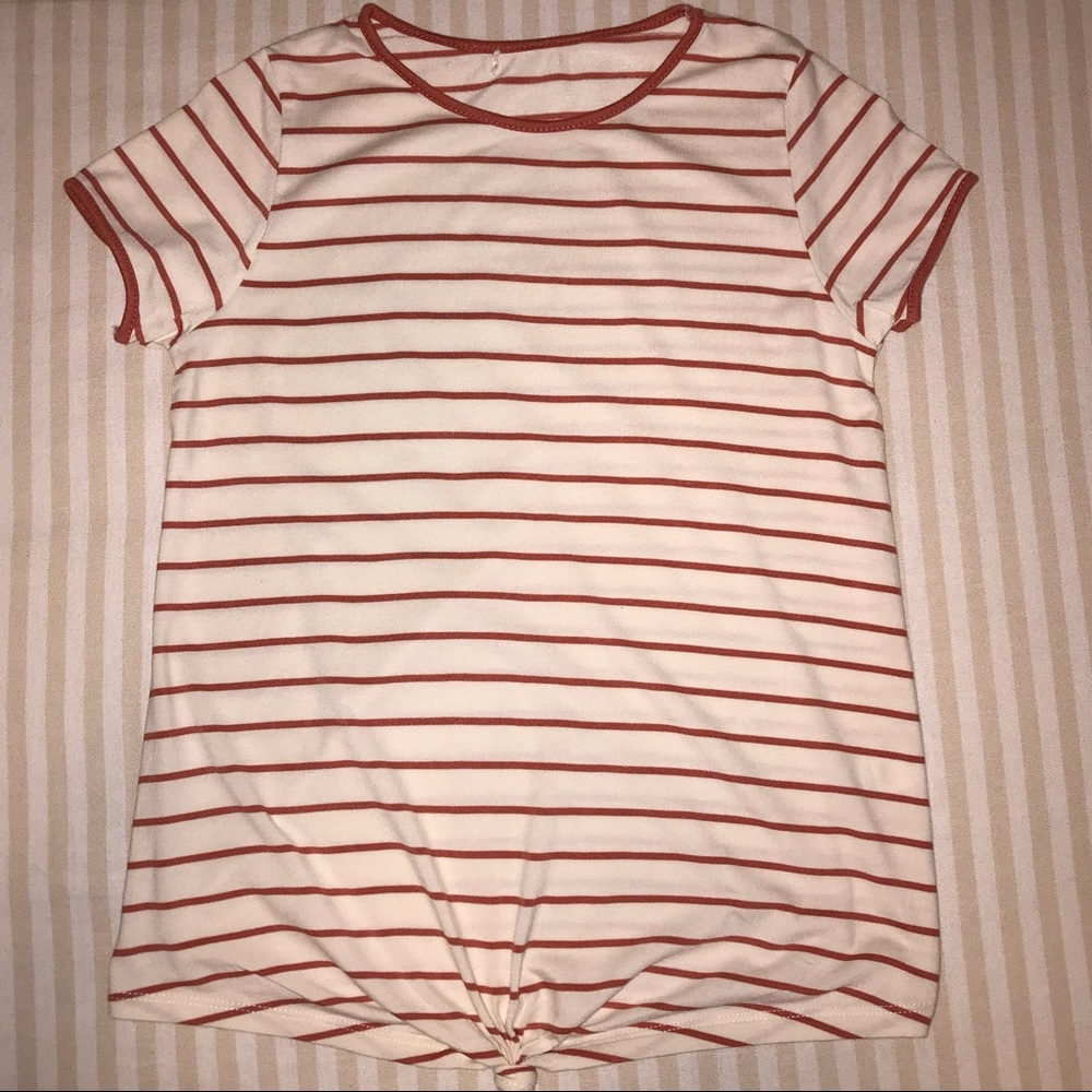 🌴3/$20 Girls Tie Front Striped Top